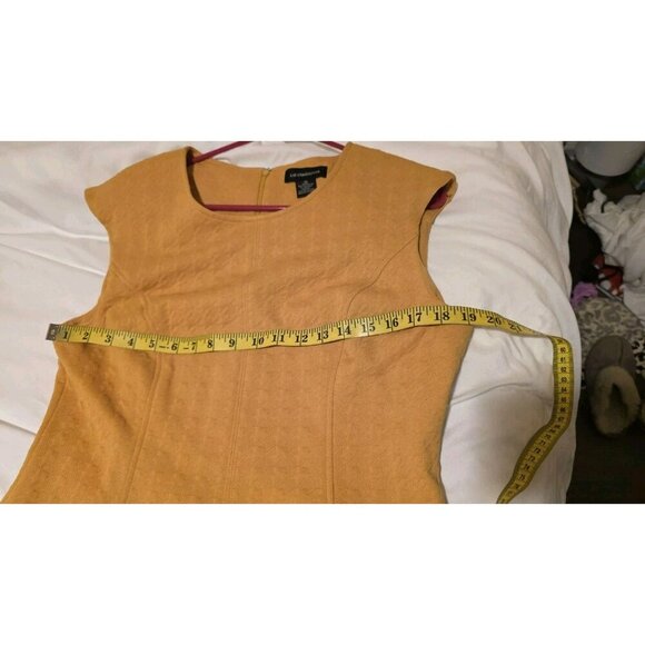 Liz Claiborne Houndstooth Embossed Dress Size 12 Mustard Yellow Office Preppy - Picture 6 of 7